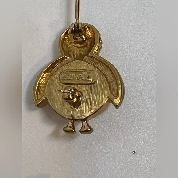 Vintage Bird Brooch Bundle in Gold and Silver, Marvella penguin & more - Picture 7 of 7